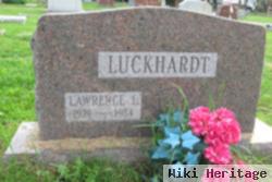 Lawrence L Luckhardt