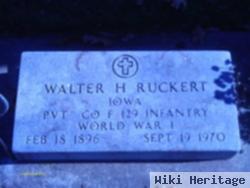 Walter Hugo Rueckert