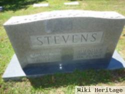 Malinda P Stevens