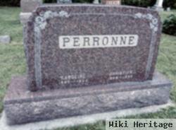 Caroline Perronne