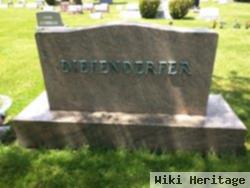 Victor H Diefenderfer