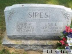 Exie L Sipes