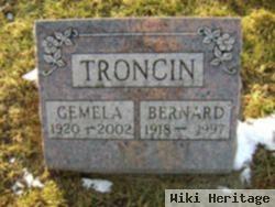 Gemela Demoss Troncin