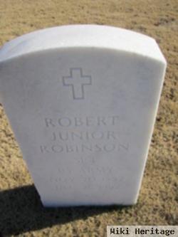 Robert Junior Robinson
