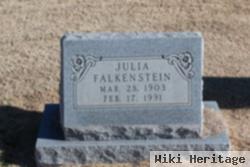 Julia Falkenstein