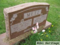 Lois M Hatten Metz