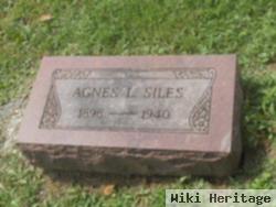 Agnes L Hay Siles