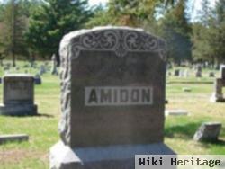 Charles R Amidon