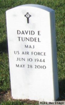 David E Tundel