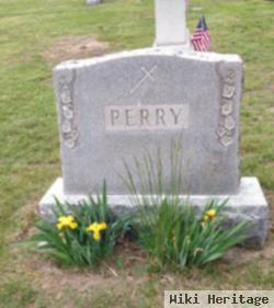 Mary M "minnie" Murphy Perry