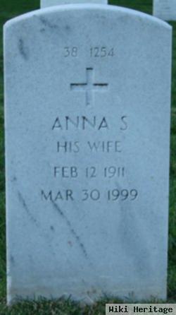 Anna S Peterson