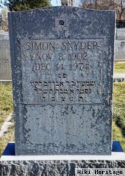 Simon Snyder