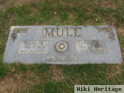 Irvin W Mull