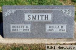 Robert D Smith