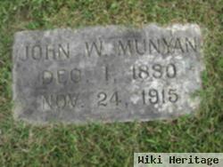 John W Munyan