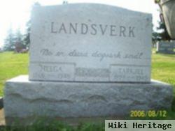 Helga Oian Landsverk