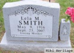 Lela M Smith