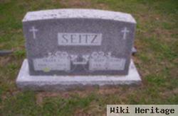 Frank F Seitz