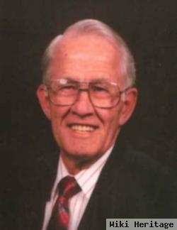 Wallace Dwight Fryer