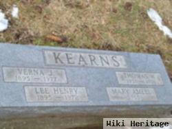 Lee Henry Kearns