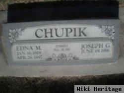 Edna M Chupik