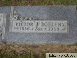 Victor J Boelens