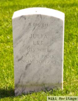 Julia Lee Gulliver