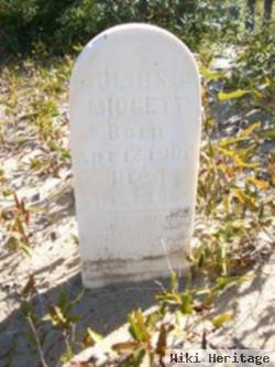 Julius G Midgett