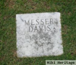 Messer Davis