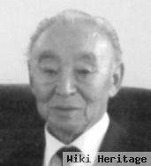 Lloyd Ichiro Okawa