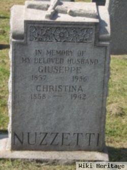 Christina Nuzzetti
