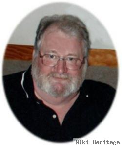 Robert D "bob" Norris