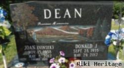 Joan I Vinsek Dean