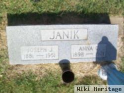 Anna C. Janik