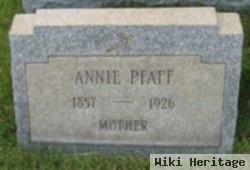 Annie Pfaff