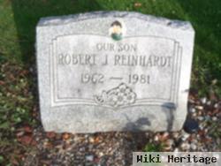 Robert J Reinhardt