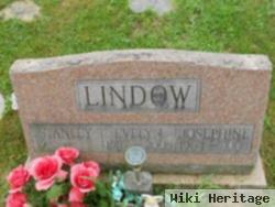 Josephine Lindow