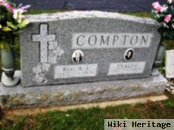 Eva Lee Compton