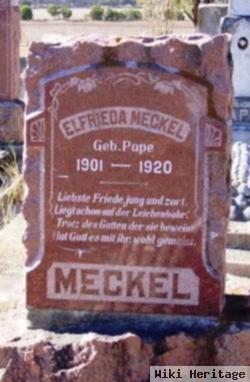 Elfrieda Pape Meckel