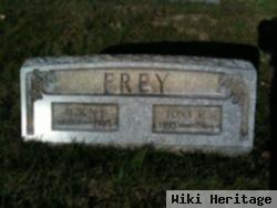 Edna M Frey