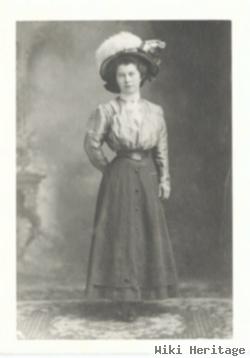 Bessie Mae Douglas Ploughe