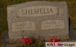 Gladys H Shemelia