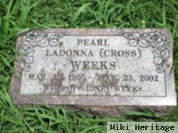 Pearl Ledonna Cross Weeks