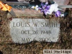 Louis W Smith