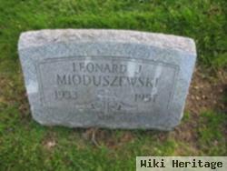 Leonard J. Mioduszewski