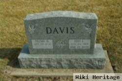 Leo L Davis