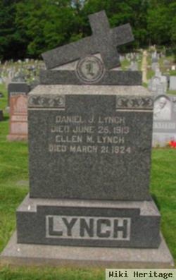 Daniel J Lynch