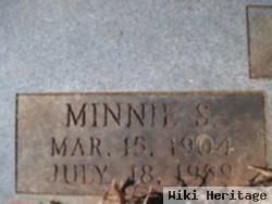 Minnie S Henry