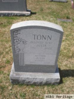 Julia Tonn