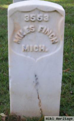 Miles Finch